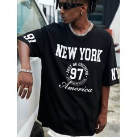 Black New YORK T-shirt with a modern Oversize design and unique style