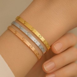 Minimalist Stainless Steel...