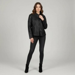 Women's Classic Black...